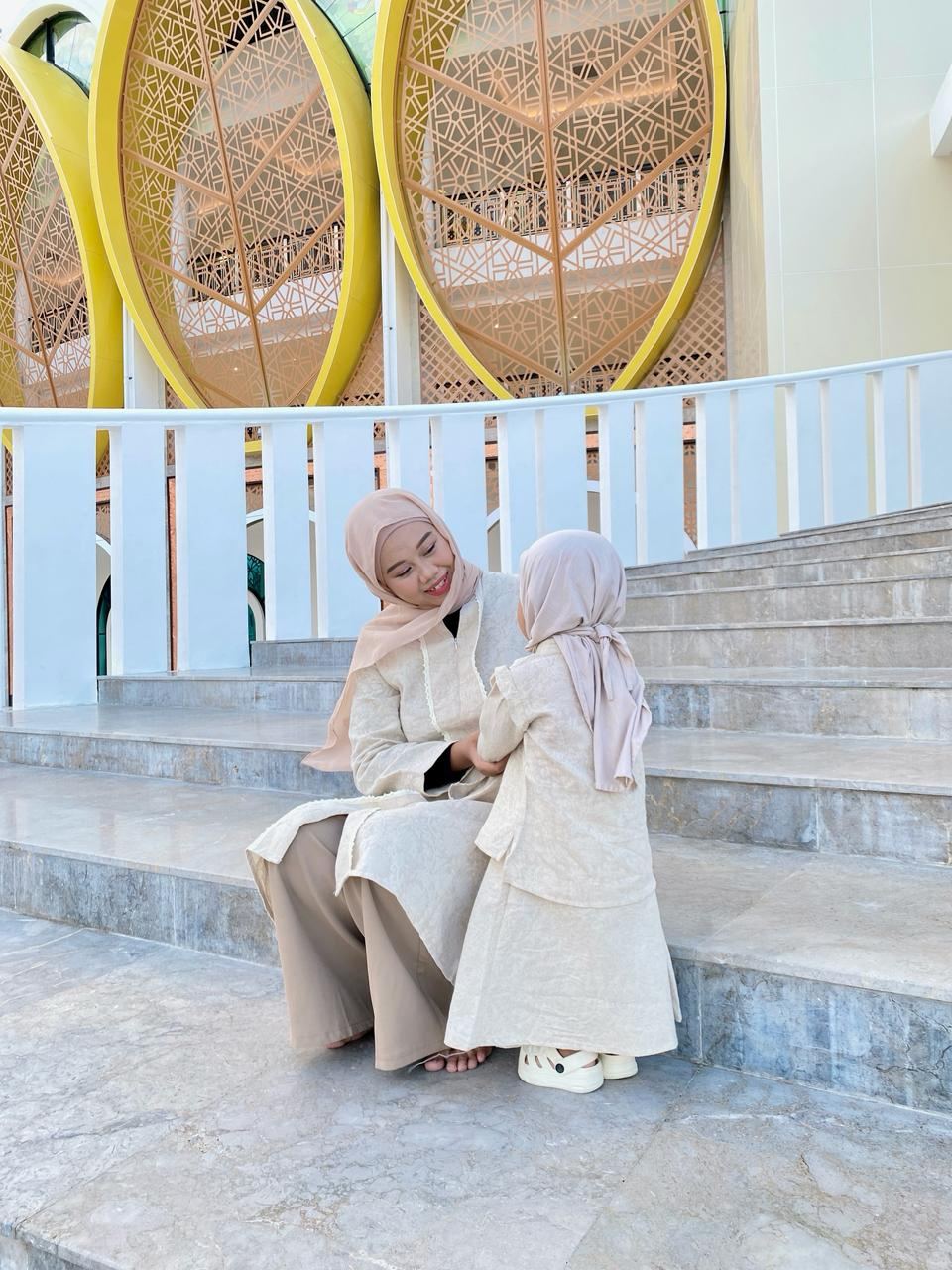 Busana Casual Premium